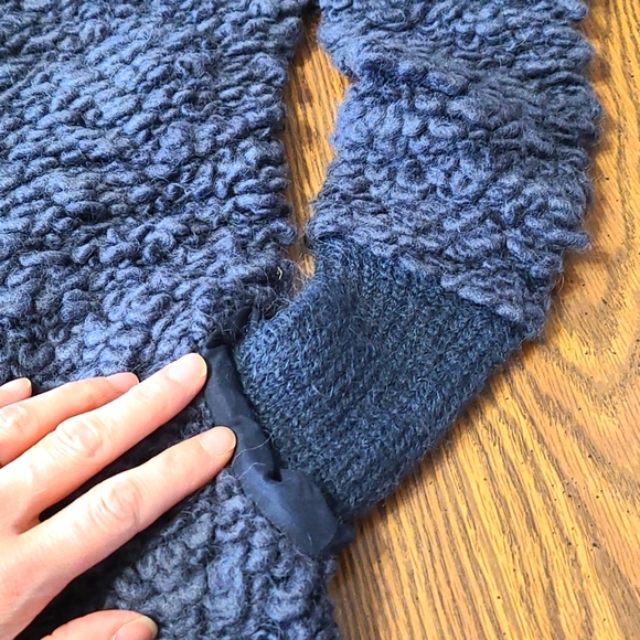 Wool Humanoid Cardigan - Picture 3 of 4